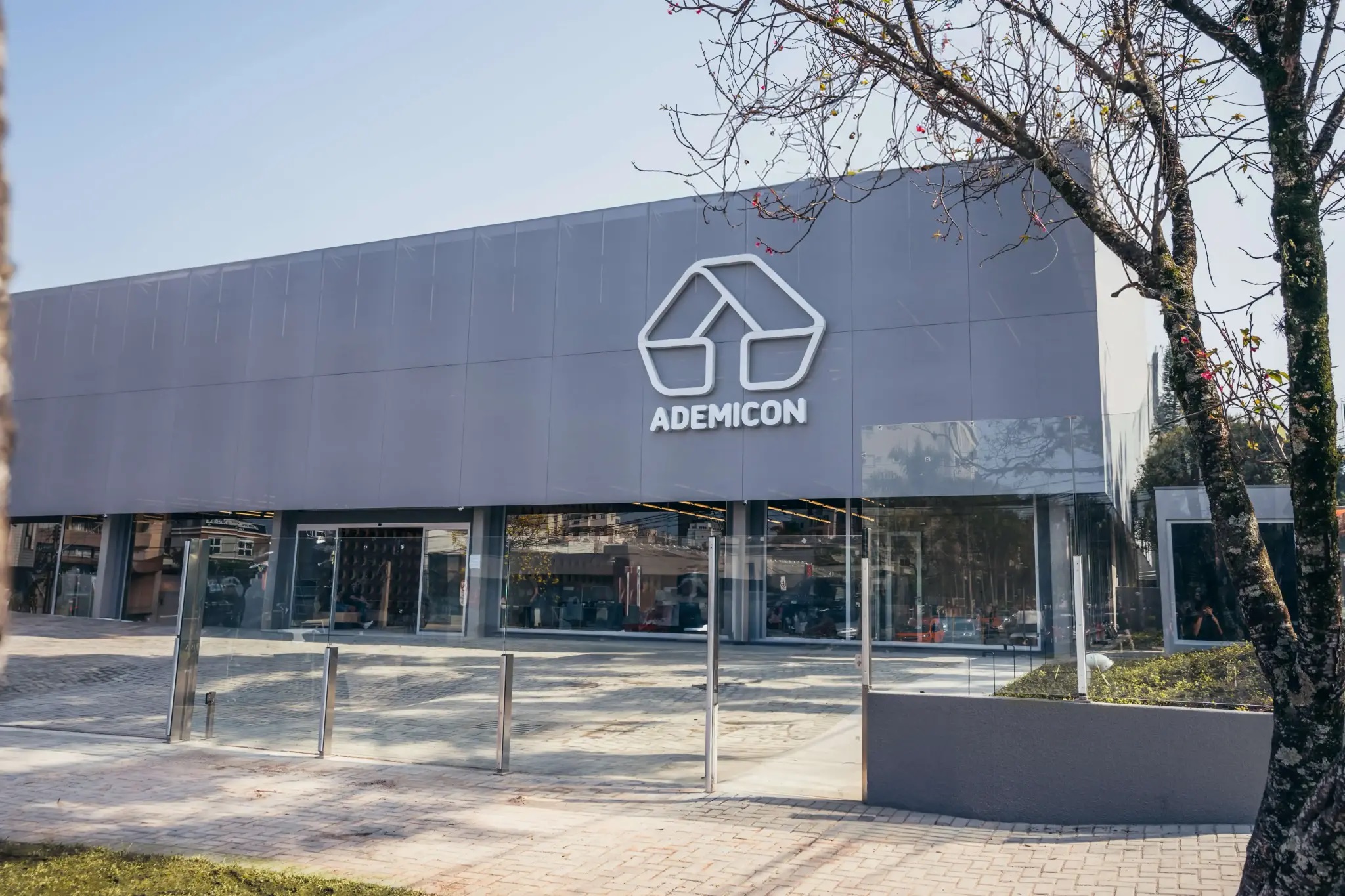 Ademicon acelera expansão no agronegócio e projeta R$ 70 bilhões em créditos em 2026