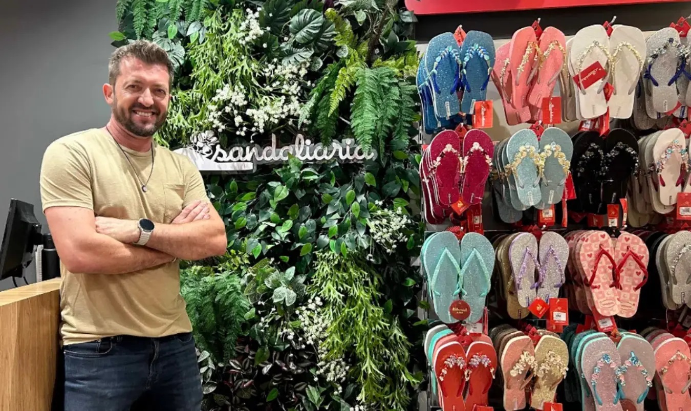 Sandaliaria investe em personalização para se destacar no varejo de calçados