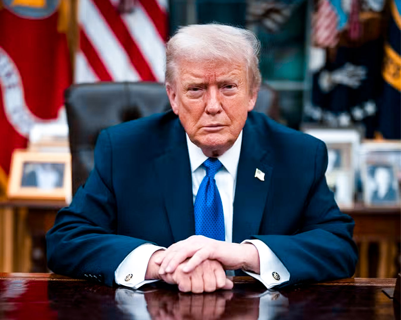 Trump propõe tarifa de até 200% sobre genéricos importados e pode pressionar preços no varejo