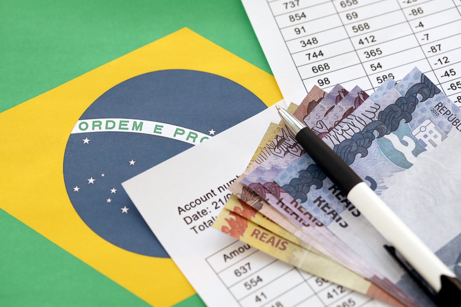 Governo lança pacote para conter impactos do tarifaço dos EUA e proteger exportadores